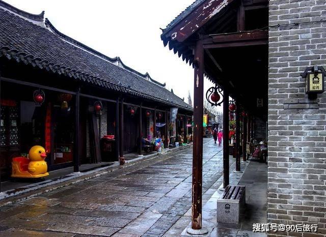 金门失利后的第二天,负责金门之战指挥的二十八军副军长肖锋和主任李